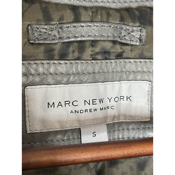 MARC NEW YORK  ANDREW MARC Womens Small Gray Moto Leather Jacket Zipper Chic - Picture 3 of 9